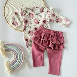 Komplet body i legginsy z falbanami na pupie ogród róż
