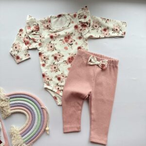 Komplet body w piękne róże i legginsy prążek z kokardą