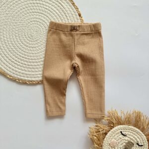 Legginsy z grubszego prążka musztardowe