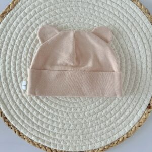 Czapka beżowa z uszkami