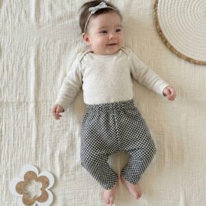 Spodnie w pepitkowy wzór dla dziewczynki